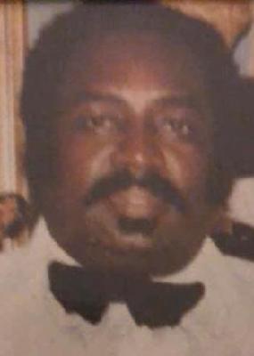 Cecil Holcombe death by force case profile photo
