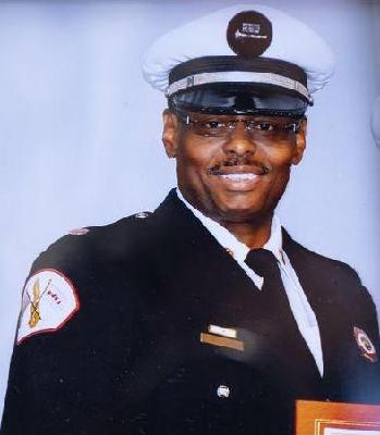 Firefigter Lt. Dwain Williams death by force case in Chicago, IL