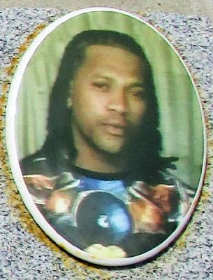 Kenneth Brown death by force case profile photo