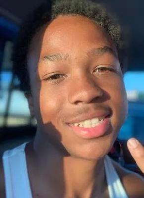 Darrell Lavinne Smith II death by force case in Lansing, MI