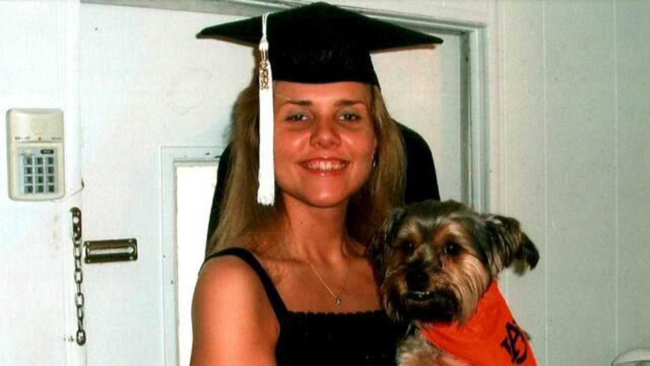 Lori Slesinski missing person case profile photo